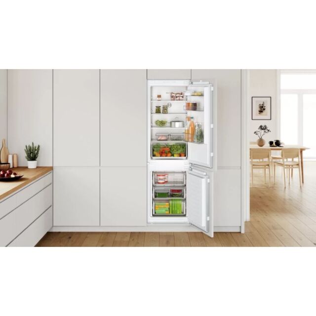 Bosch KIN86NFE0G Series 2 Integrated Fridge Freezer, Frost Free,Fixed Hinge