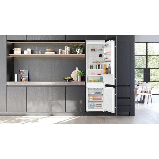 Siemens KI96NNSE0 iQ100 Built-in fridge-freezer, XL, Frost Free, Slider Fixing