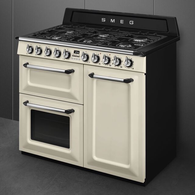 Smeg TR103P 100cm Victoria Dual Fuel Range Cooker Cream